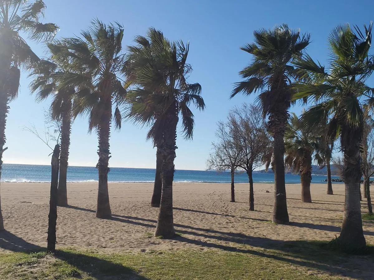 Apartment Port Frejus 1Er Etage De Villa Vue Sur Mer, 8-9 Pe