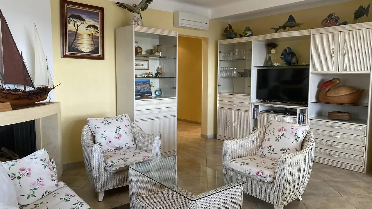 아파트 Port Frejus 1Er Etage De Villa Vue Sur Mer, 8-9 Pe