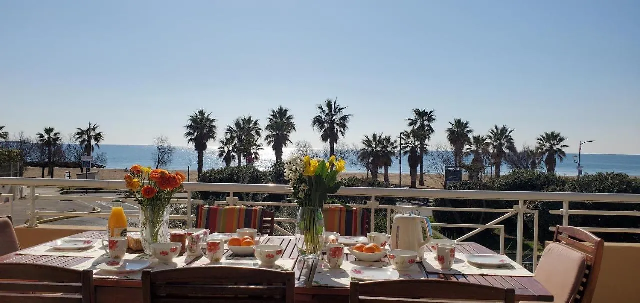 Port Frejus 1Er Etage De Villa Vue Sur Mer, 8-9 Pe contacts