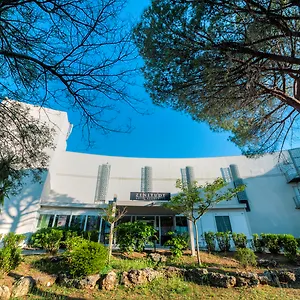 4* Hotel Comfort La Tour De Mare
