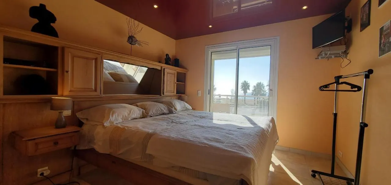 Port Frejus 1Er Etage De Villa Vue Sur Mer, 8-9 Pe Apartment